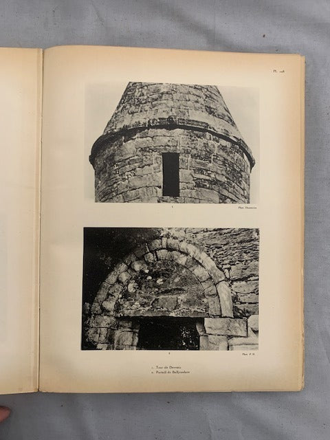 La Sculpture Irlandaise pendant les douze premiers Siècles de l'Ère Chrétienne. Tome II : Planches