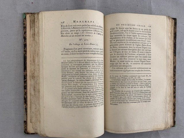 Alexandre Lenoir : Description historique et chronologique des monumens de sculpture réunis au Musée des Monumens Français. Augmentée d'une dissertation sur la Barbe et les Costumes...
