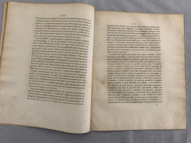Th.Ed.‎ Margot : Essai sur les Tumeurs Blanches. Des Articulations; Thèse présentée et soutenu à la Faculté de Médecine de Paris  le 1er mars 1826