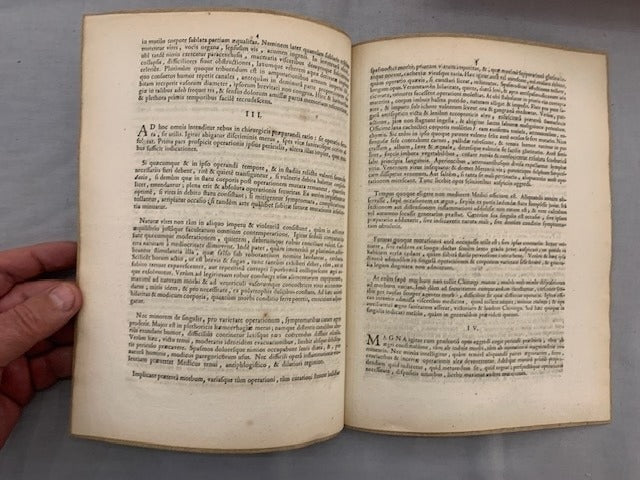 Joannes Natalis‎ Hallé : An antequam instituantur Operationes Chirurgicae corpus  medicè praeparandum?