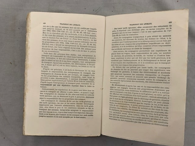 V. Galtier : Traité de Jurisprudence Commerciale et de Médecine Légale Vétérinaires suivi d'un Aperçu sur les Devoirs et les Droits des Vétérinaires